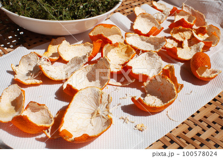 みかん 皮 天日干し みかん 皮 天日干し 100578024