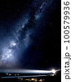 潮岬灯台と天の川（天の川あぶり出し） 100579936