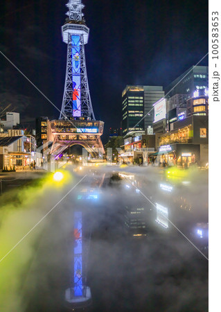 名古屋市の夜景 電波塔のある風景 名古屋市の夜景 電波塔のある風景 100583653