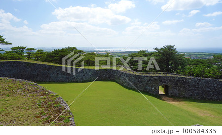 座喜味城跡 沖縄県 読谷村 世界遺産 100584335