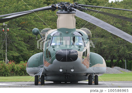 航空自衛隊　CH-47J 100586965