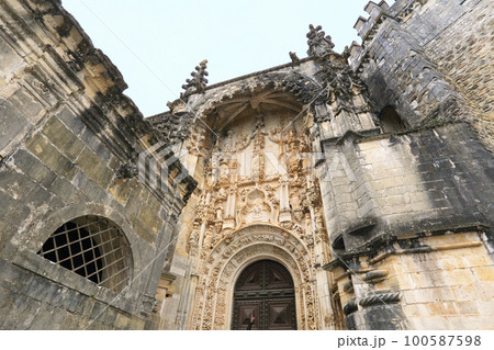 The Convent of Christ in Tomar, unesco world heritage, Portugal 100587598