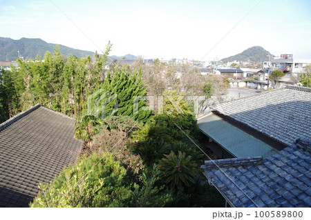 萩のホテルから 町並みを望む 萩のホテルから 町並みを望む 100589800