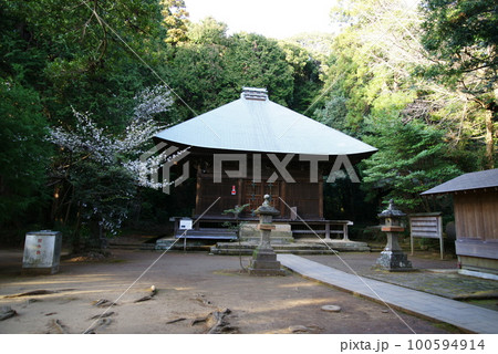 逗子市　神武寺 薬師堂 100594914