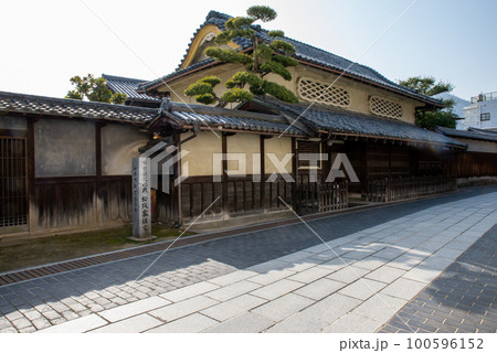 広島県竹原市の町並み保存地区 100596152