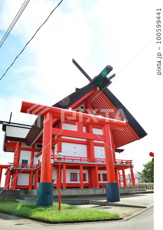 宝徳山稲荷大社　奥宮（新潟県） 100599441