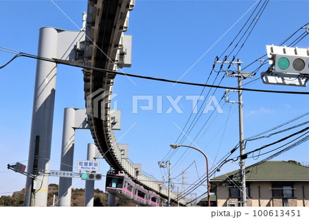 湘南モノレール　湘南町屋駅前 100613451