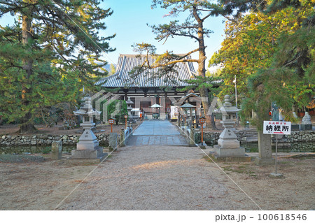 【白牛山 千手院 国分寺】 (四国霊場第80番札所) 香川県高松市国分寺町国分 100618546