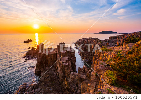 東尋坊(夕景) 東尋坊(夕景) 100620571