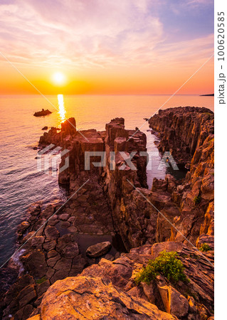 東尋坊（夕景） 100620585