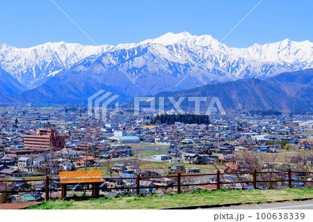 積雪の北アルプス　      4月の信濃大町　　麗しき北アルプス　　春の北アルプス 100638339