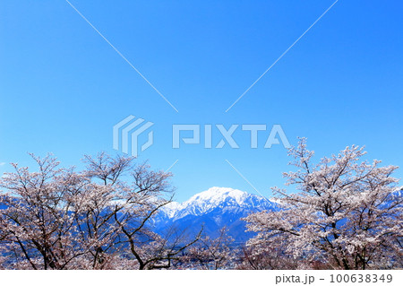 積雪の北アルプス 4月の信濃大町 麗しき北アルプス 春の北アルプス 積雪の北アルプス 4月の信濃大町 麗しき北アルプス 春の北アルプス 100638349