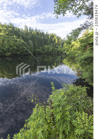 220628ダム湖s080 100639474