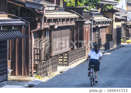 220701古い町並みg224 100641553