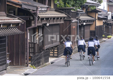 220701古い町並みg116 100641558