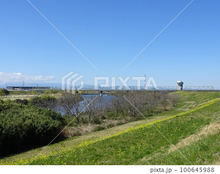 3月の青空 3月の青空 100645988