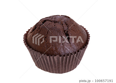 chocolate muffin isolated 100657191