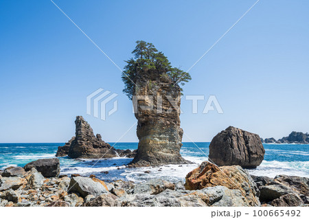 「岩手県」三王岩・宮古市 100665492