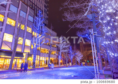 【北海道】札幌市北3条広場のイルミネーション・3月 【北海道】札幌市北3条広場のイルミネーション・3月 100669680