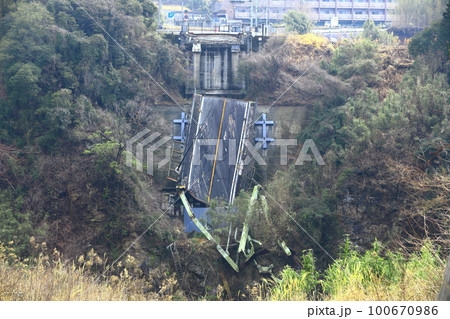 【熊本県】熊本地震の旧阿蘇大橋遺構 【熊本県】熊本地震の旧阿蘇大橋遺構 100670986