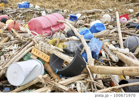 海洋ゴミ 海洋ゴミ 100671970