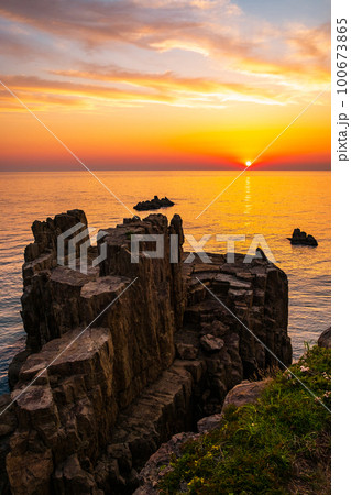東尋坊(夕景) 東尋坊(夕景) 100673865