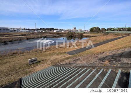 《愛知県》名古屋都市風景 天白区天白川緑地 《愛知県》名古屋都市風景 天白区天白川緑地 100674041
