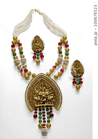 Indian Gold jewelry Macro shot 100676523