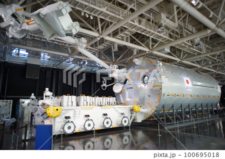 宇宙実験棟きぼう(模型) 宇宙実験棟きぼう(模型) 100695018