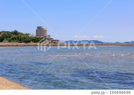 赤穂海浜公園から見る海 赤穂海浜公園から見る海 100698690