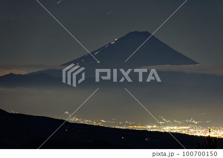 八ヶ岳連峰・天女山から富士山と甲府盆地の夜景 八ヶ岳連峰・天女山から富士山と甲府盆地の夜景 100700150