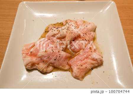 ホルモン 100704744