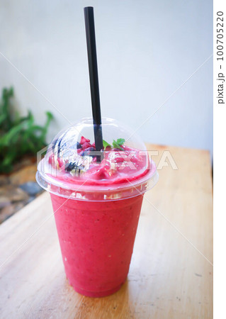 strawberry yogurt smoothie, mixed berry smoothieor berry smoothie strawberry yogurt smoothie, mixed berry smoothieor berry smoothie 100705220