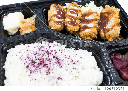 とんかつ弁当（ヒレカツ） 100710361