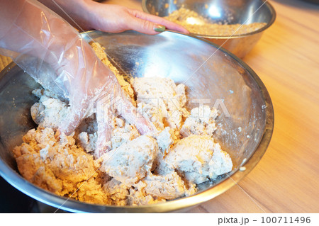 味噌作り 100711496