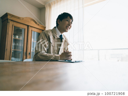 家に来た業者 100721908