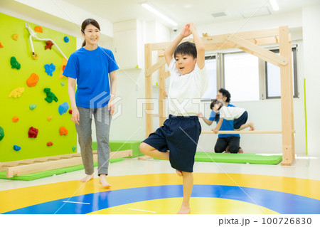 体操　キッズ　　　 100726830