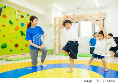 体操　キッズ　　　 100726835