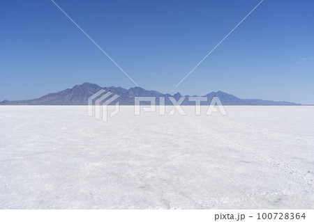 ボンネビル・ソルトフラッツ ユタ州 アメリカ合衆国 ボンネビル・ソルトフラッツ ユタ州 アメリカ合衆国 100728364