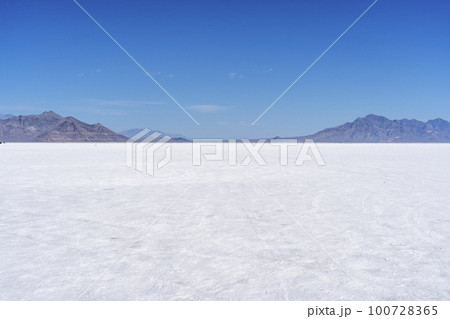 ボンネビル・ソルトフラッツ ユタ州 アメリカ合衆国 ボンネビル・ソルトフラッツ ユタ州 アメリカ合衆国 100728365