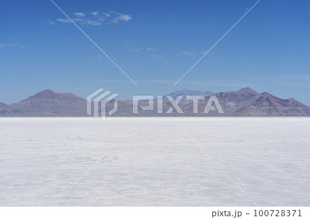 ボンネビル・ソルトフラッツ ユタ州 アメリカ合衆国 ボンネビル・ソルトフラッツ ユタ州 アメリカ合衆国 100728371