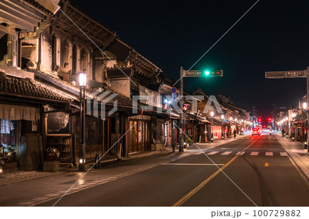 《埼玉県》川越・蔵造りの町並み 100729882