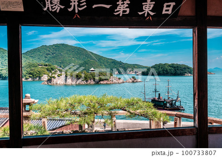 【重要伝統的建造物群保存地区】福山市鞆町伝統的建造物群保存地区　対潮楼からの眺め9　広島県福山市 100733807