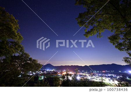 王地山展望台からの夜景 100738436