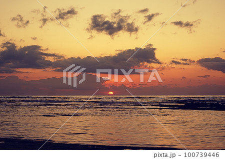 Sunrise at gwangchigi beach Sunrise at gwangchigi beach 100739446