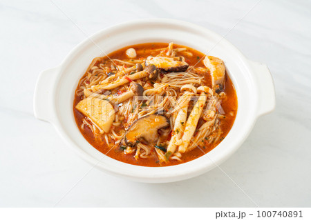 Stir-fried Spicy Mushroom with Tom Yum Soup Stir-fried Spicy Mushroom with Tom Yum Soup 100740891
