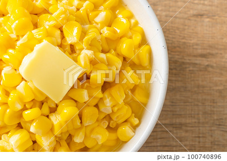 Butter corn or Sweet corn Butter corn or Sweet corn 100740896