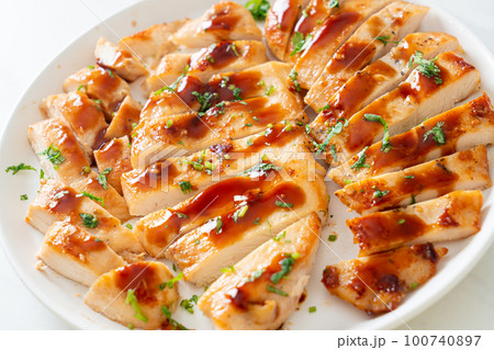 grilled chicken breast sliced on plate grilled chicken breast sliced on plate 100740897