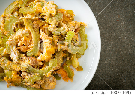 Stir Fried Bitter Gourd with Egg Stir Fried Bitter Gourd with Egg 100741695