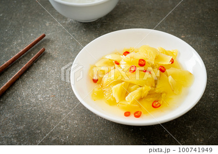 spicy salad pickle cabbage or celery with sesame oil 100741949